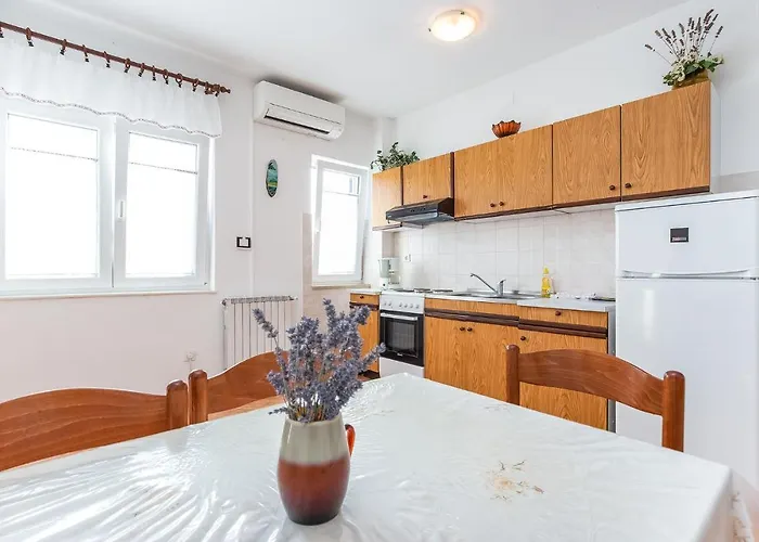 Beta A2 Fix 1 Apartament *